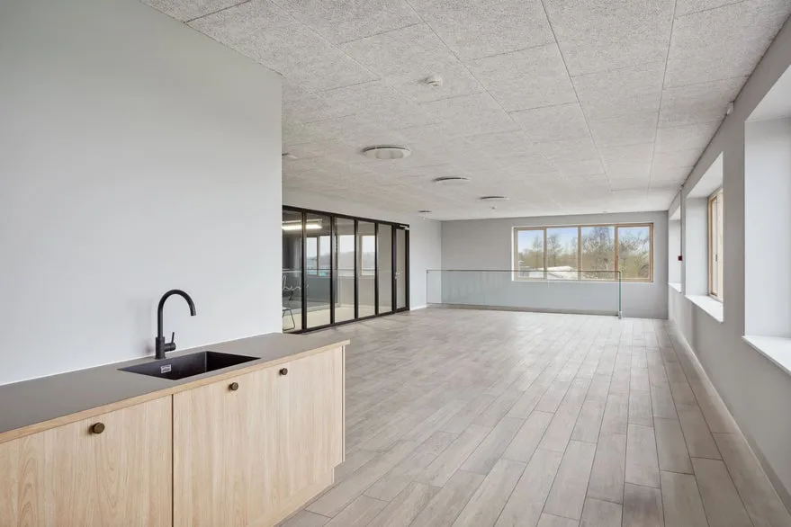 Studio - Office Space with Padel View in Roskilde
