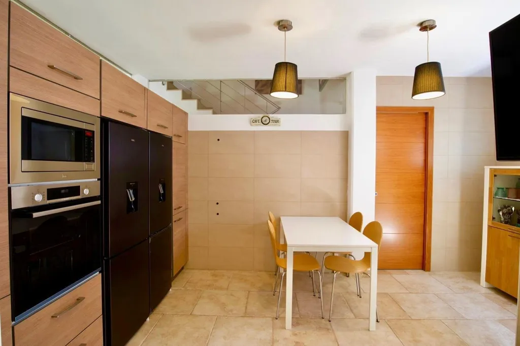 Cuisine - Luxury Detached House with Pool in L'Escala