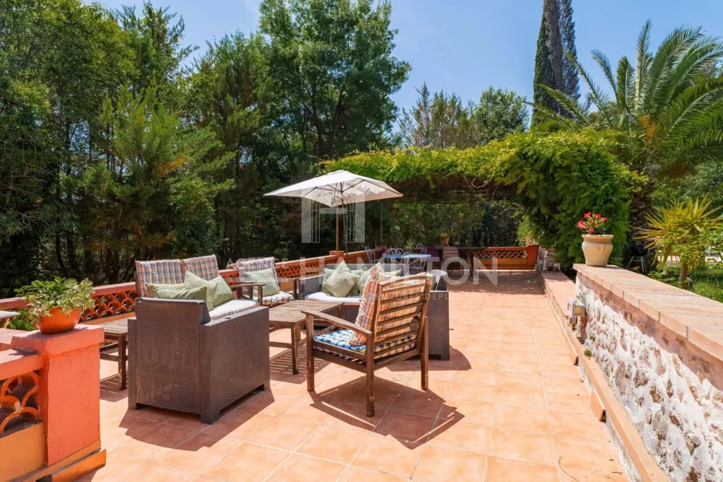 Terrass - Two Villas with Pool near Biot