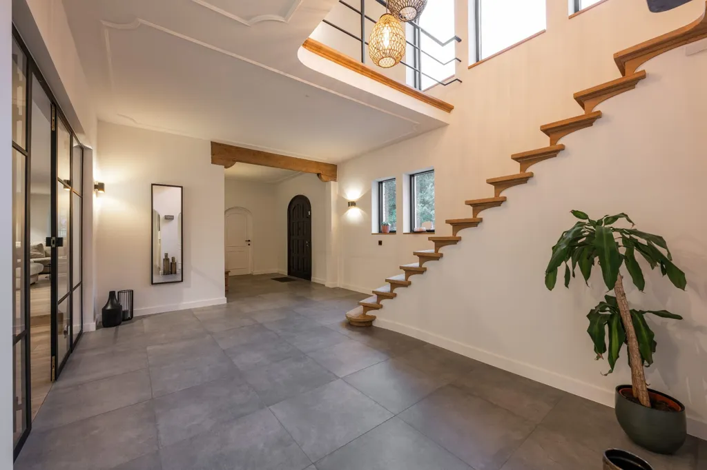 Entrée - Villa Rénovée avec Jardin à Turnhout