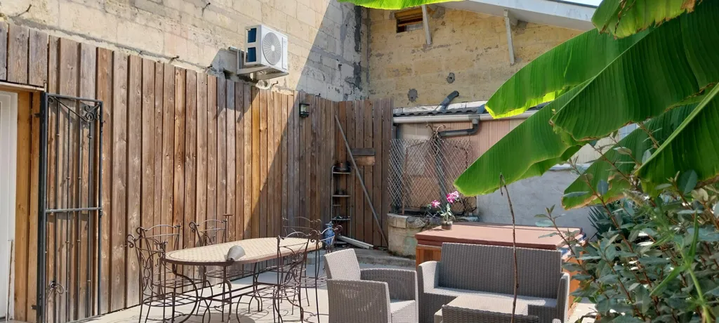 Jardin - Maison en Pierre avec Jardin près de Libourne