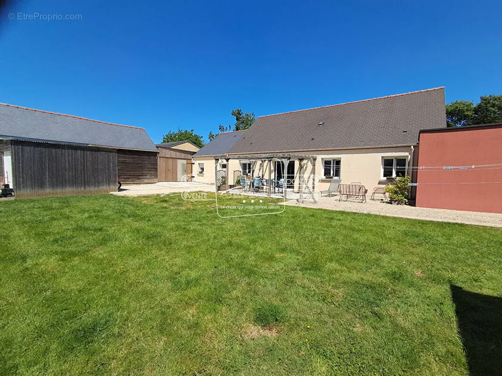 Aed - Charming Bungalow with Garden near Village