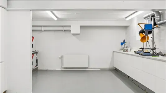 Pesuköök - Warehouse Space with Central Location in Kolding