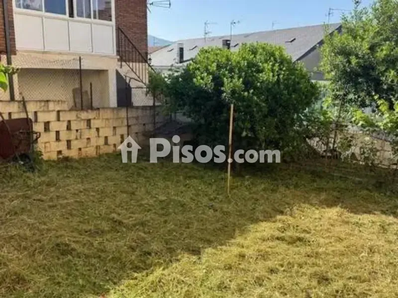 Giardino - Chalet with Two Independent Units in Bembibre