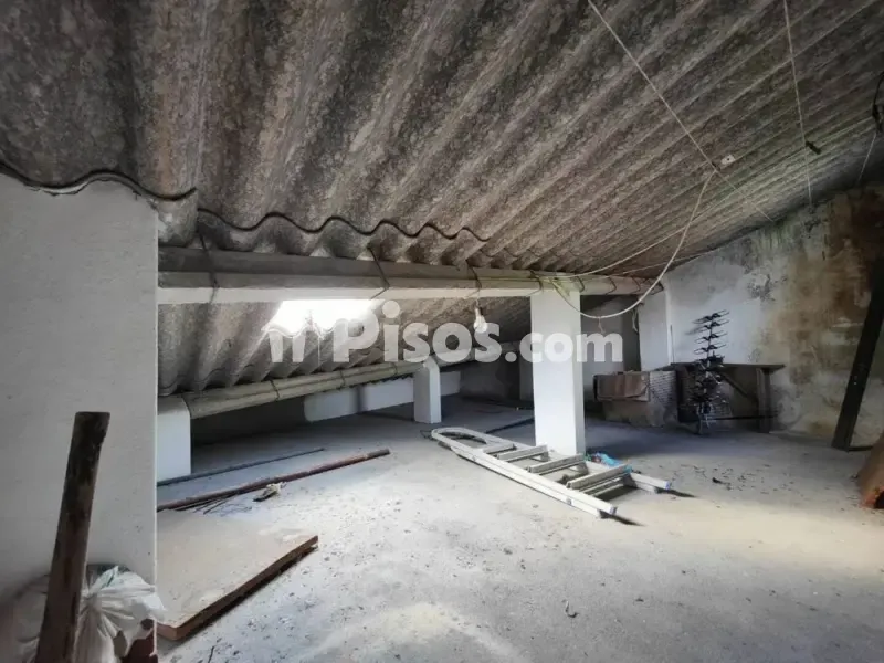 Rooms - Chalet for Renovation near Rianxo Centre