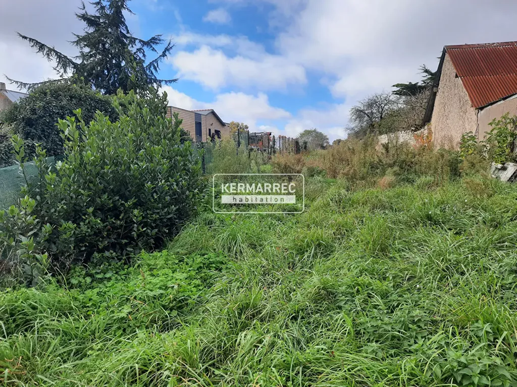 Aed - Buildable Plot with Garden in Saint Malo De Guersac