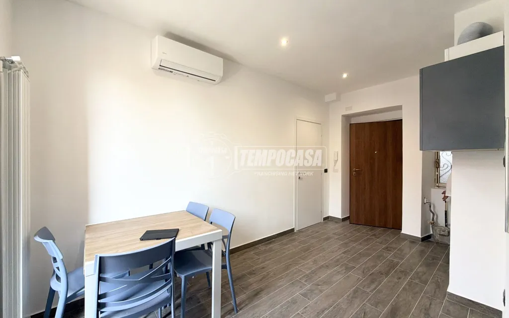 Salle à manger - Student-Friendly Flat with Balcony in Turin