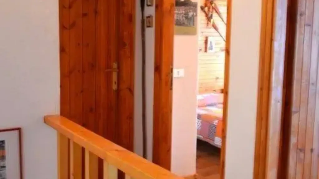 Esik - Terraced House with Panoramic View in Ovindoli
