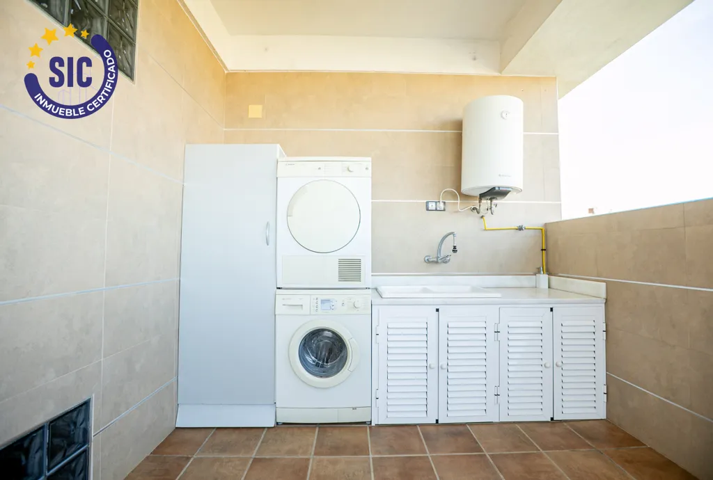 Buanderie - Independent House with Pool in Gandia