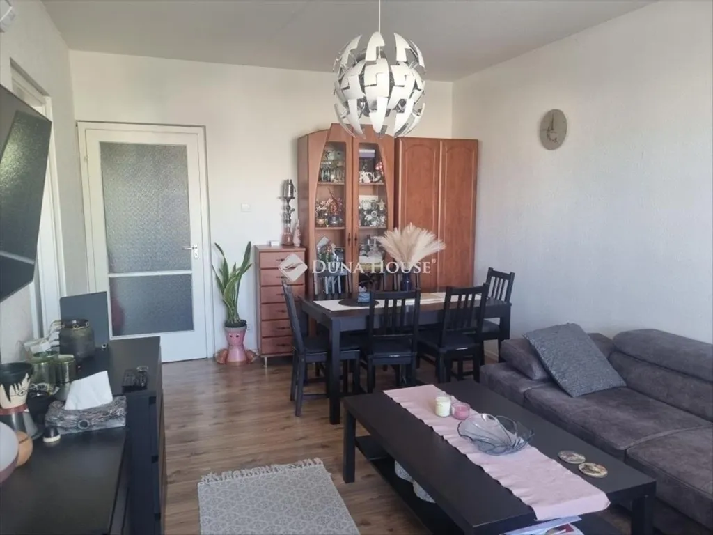 Soggiorno - Apartment with Garden View in Budapest 14th District