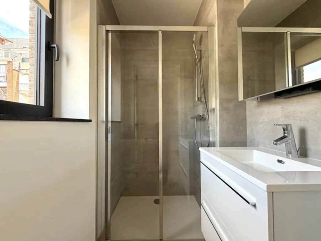 Vannitoad - New Flat with Terrace in Jambes