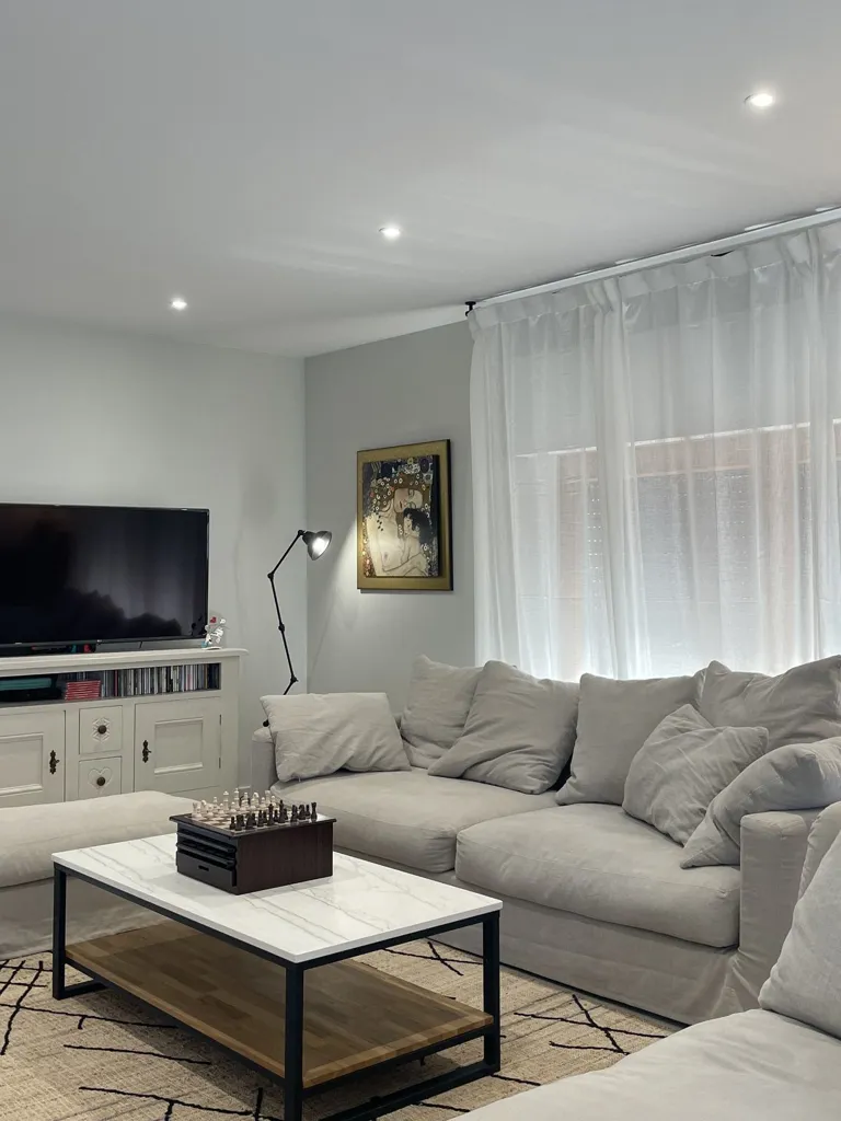 Séjour - Maison Neuve avec Garage à Amblainville