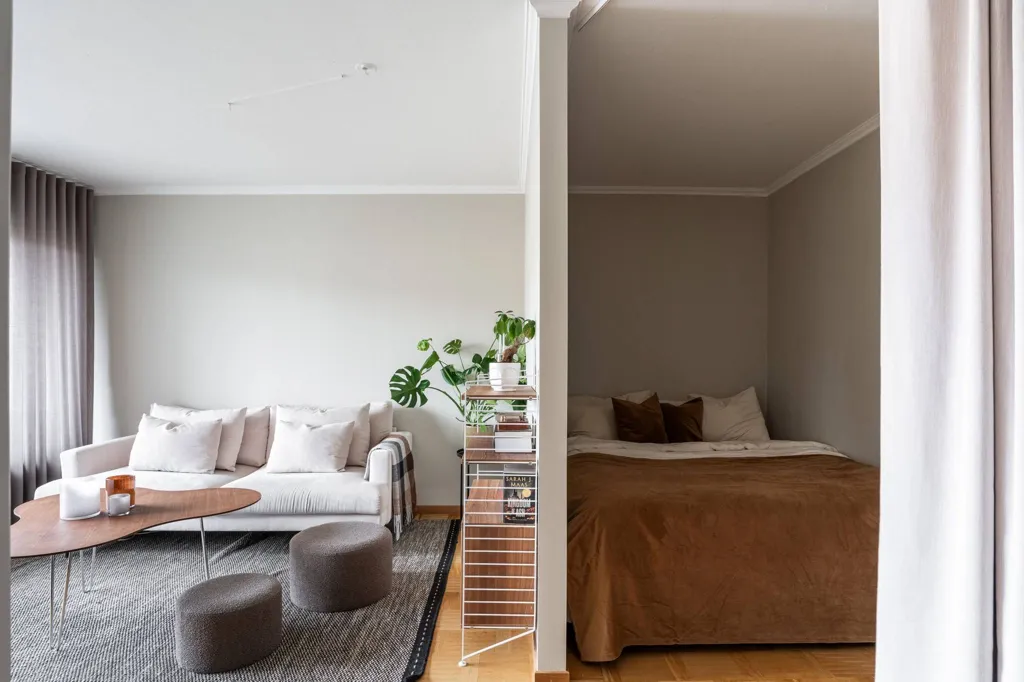 Chambres - Bright Studio Flat with Balcony near University