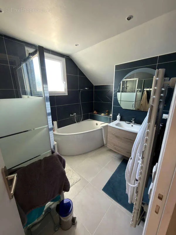 Bathrooms - 5-room house in Perros-Guirec