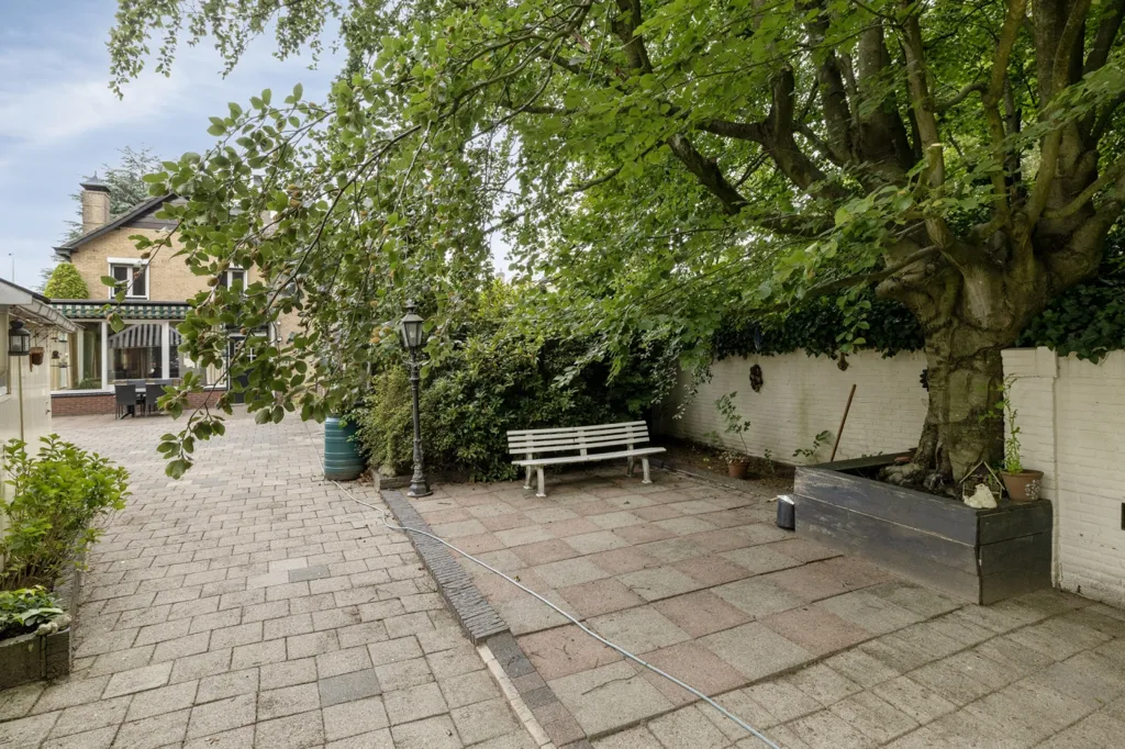 Aed - Free-Standing House with Garden in Breda