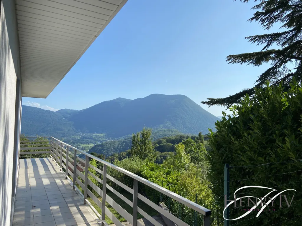 Balcone - Apartment with Panoramic View in Montchaboud