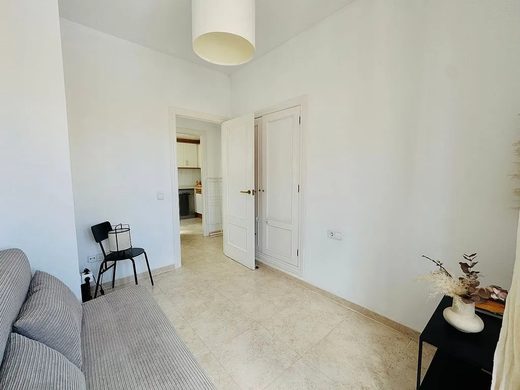 Elutuba - Modern Flat with Balcony in Valencia Centre