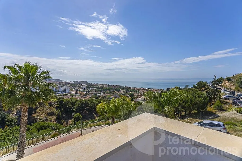 Terrasse - Luxury Villa with Sea Views in Málaga Este
