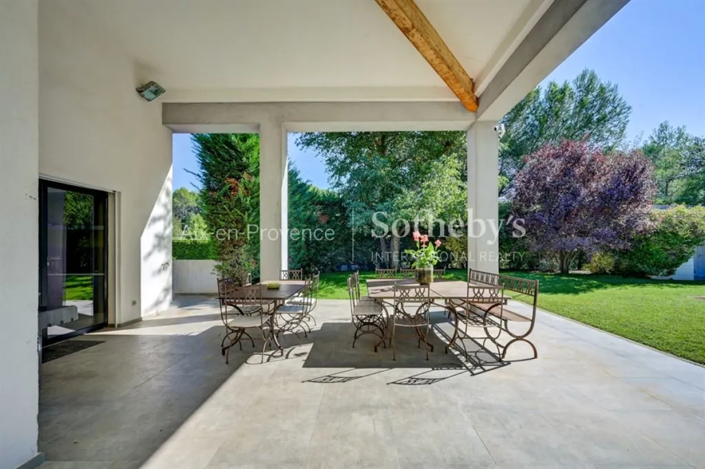 Terrasse - Villa Contemporaine avec Piscine près d'Aix-en-Provence