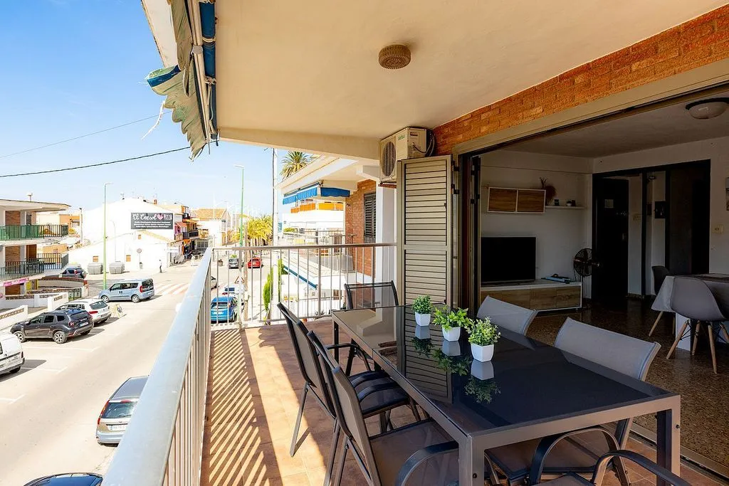 Balcony - Ample Terrace Apartment in Oliva Playa