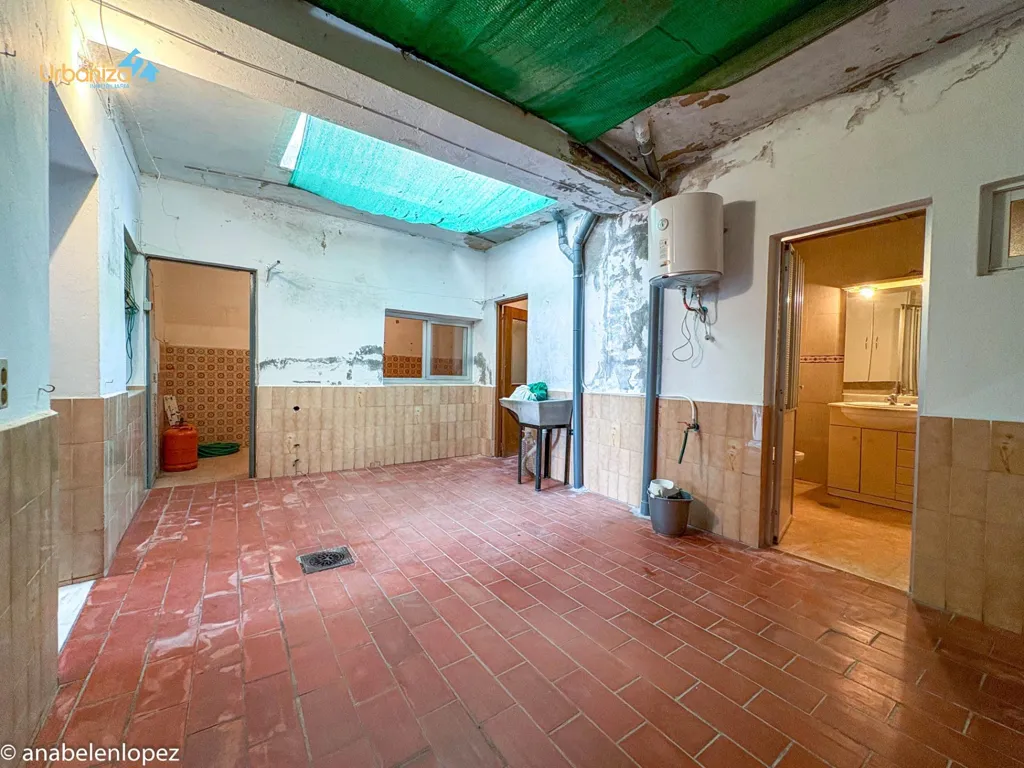 Toad - Ground Floor Flat with Patio in La Estación