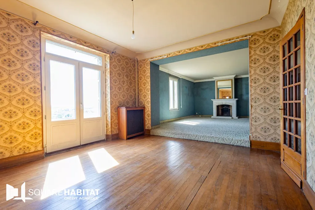 Séjour - Maison avec Vue sur les Pyrénées au Centre-ville de Lectoure