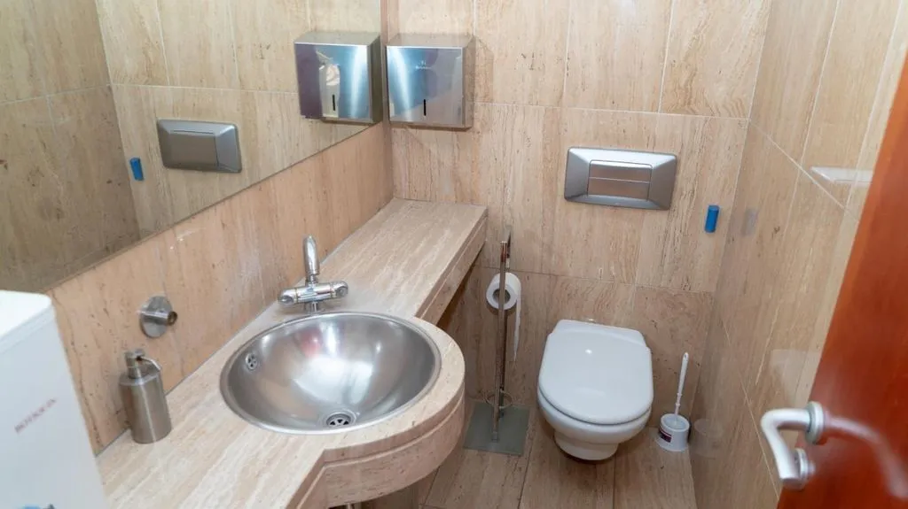 Salles de bain - Luxury Office Complex in Historic Centre, La Laguna
