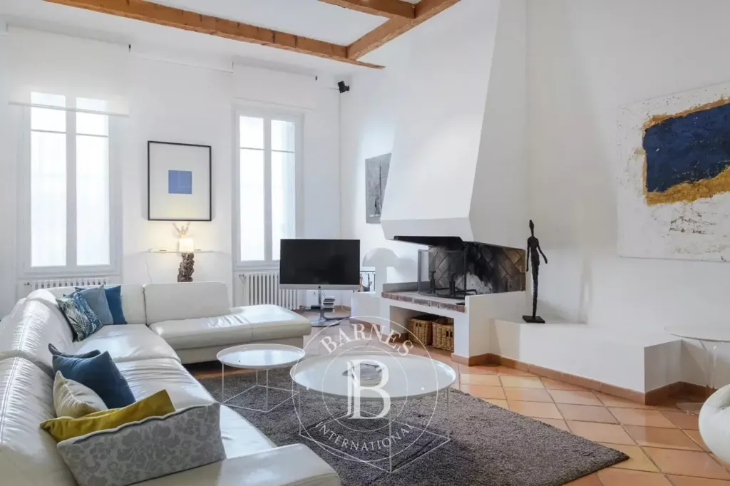 Séjour - Appartement Luxe Duplex avec Jardin à Marseille