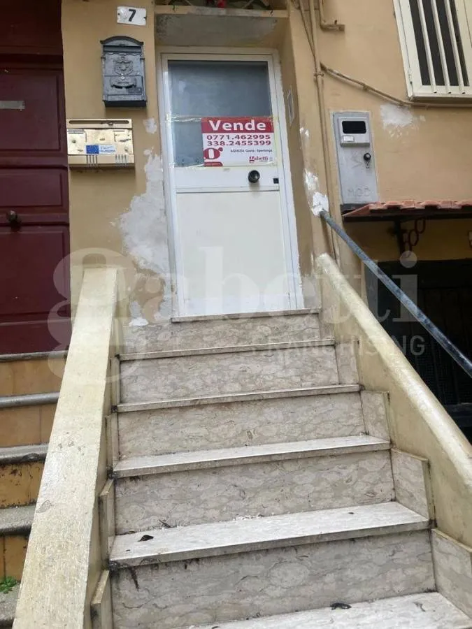 Välivaade - Historic Apartment with Loft in Gaeta Centre