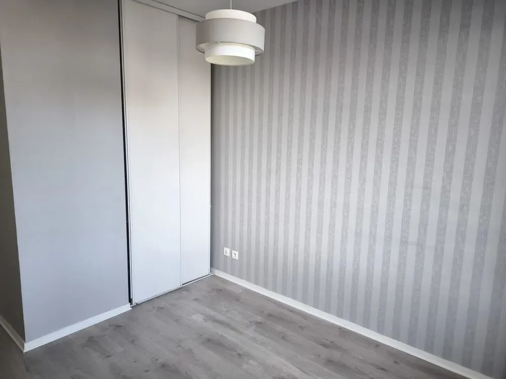 Chambres - Appartement 3 Pièces avec Balcon à 5 min de la Gare