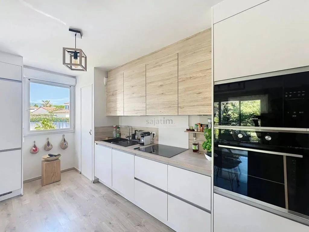 Köök - Luxury T3 Apartment with Terrace in La Ciotat