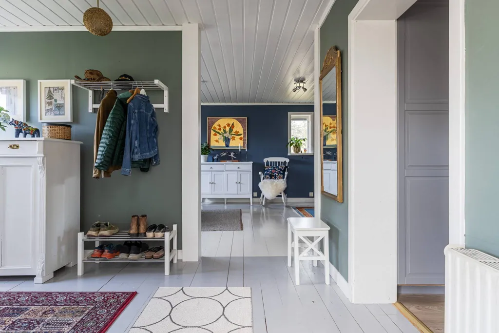 Esik - Eco-Friendly Villa with Garden in Östnor