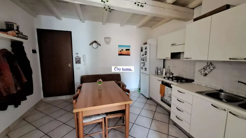 Appartement 2 pièces à IT