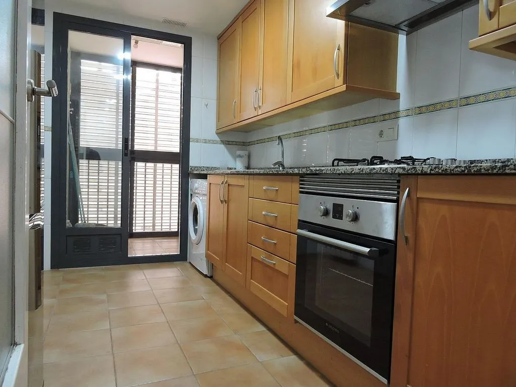 Köök - Apartment with Pool in Benicalap, Valencia