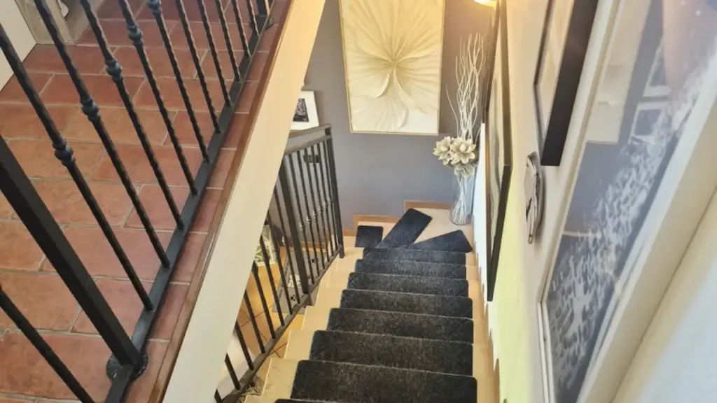 Pièces - Duplex Apartment with Veranda in Limena