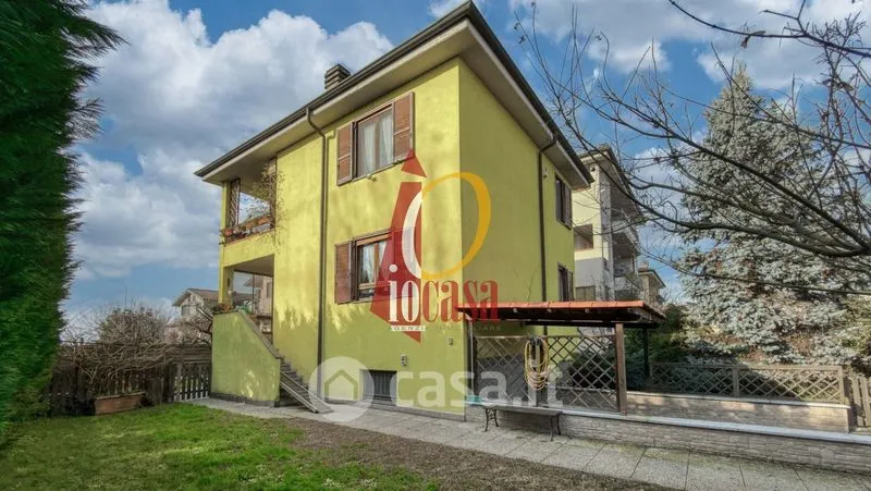 Esterno - Three-Level Villa with Garden in Torrevecchia Pia