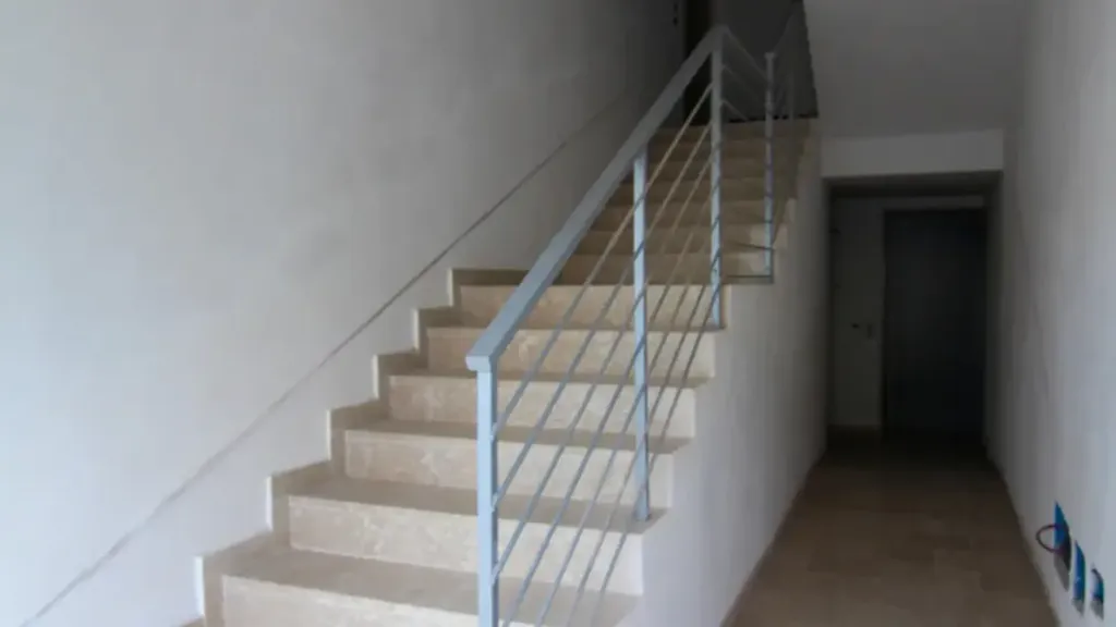 Pièces - Modern Apartment with Terrace in Piove di Sacco