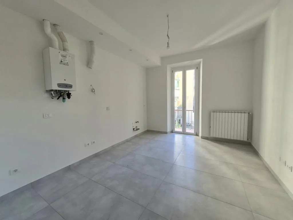 Rusticated Apartment with Terrace in Florence