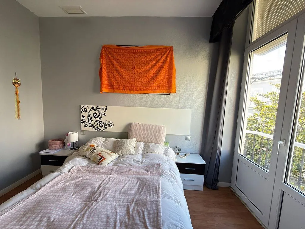 Chambres - Reformed Apartment with Balcony in Cádiz