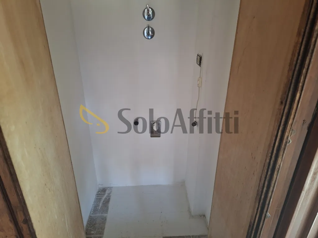3-toaline korter asukohas Grottaferrata