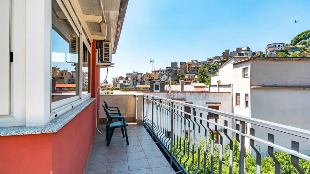 Balcon - Bifamiliare with Panoramic Views in Graniti