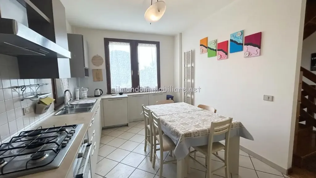 Maison 4 pièces à IT