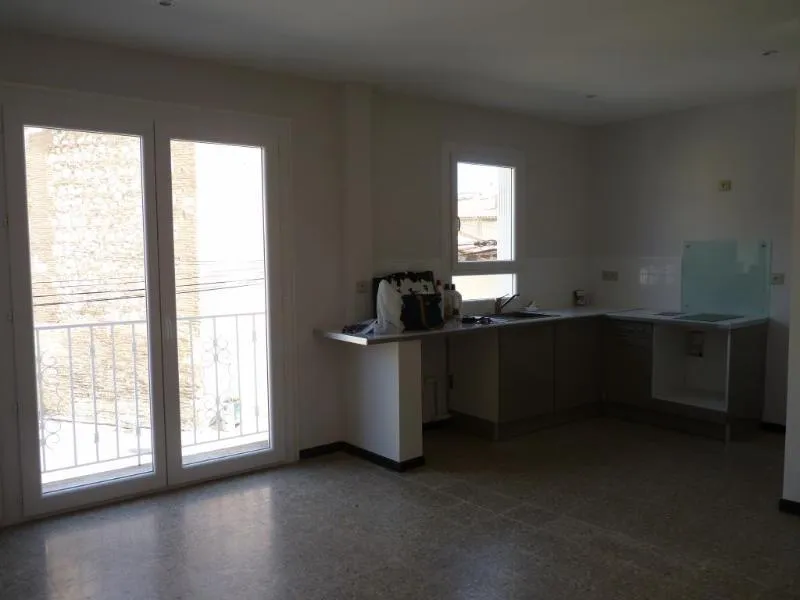 Köök - Two-Room Flat in Central Saint-Laurent-de-la-Salanque