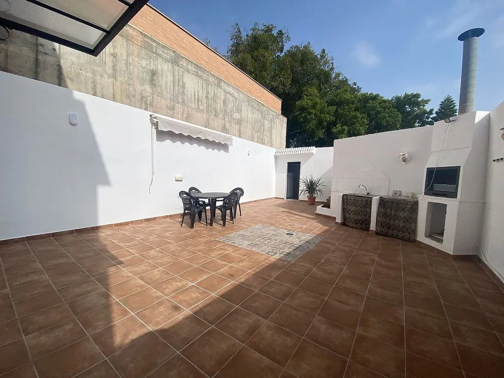 Terrass - Terraced House with Terrace in Plaza de Toros