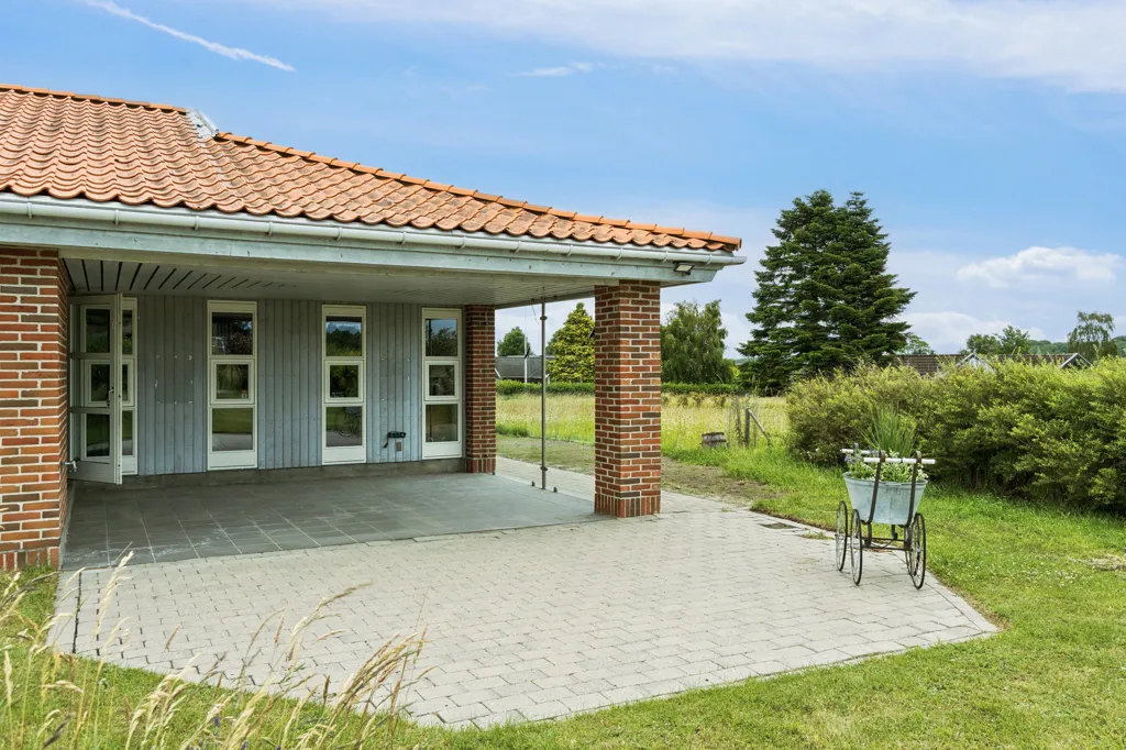 Exterior - 1979 Summerhouse with Garden in Karrebæksminde