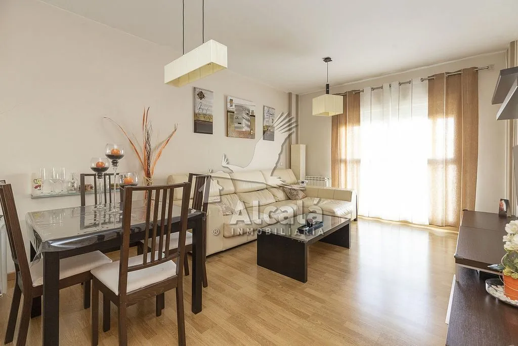 Elutuba - Apartment with Pool in El Olivar, Alcalá de Henares