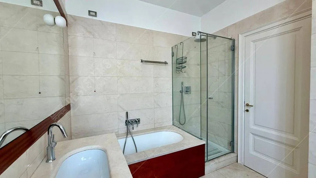 Vannitoad - Luxury Flat with Four Exposures in Milan