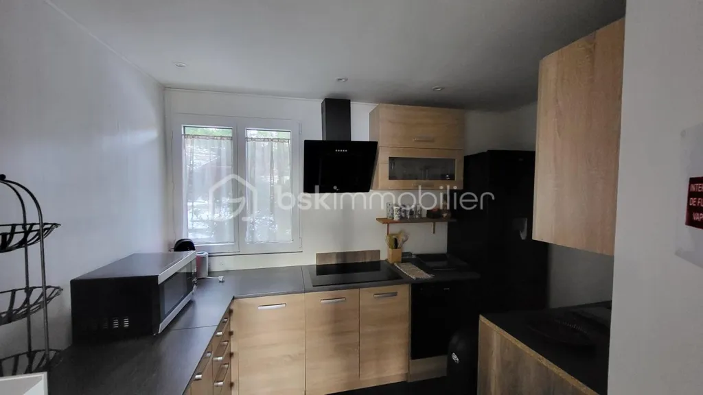 Cuisine - Studio Meublé avec Vue Montagnes à Station de Laye