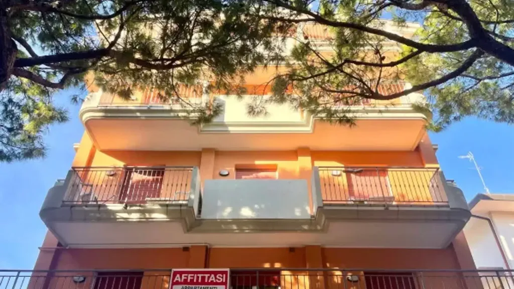 Välivaade - Rented Duplex with Terrace in Jesolo