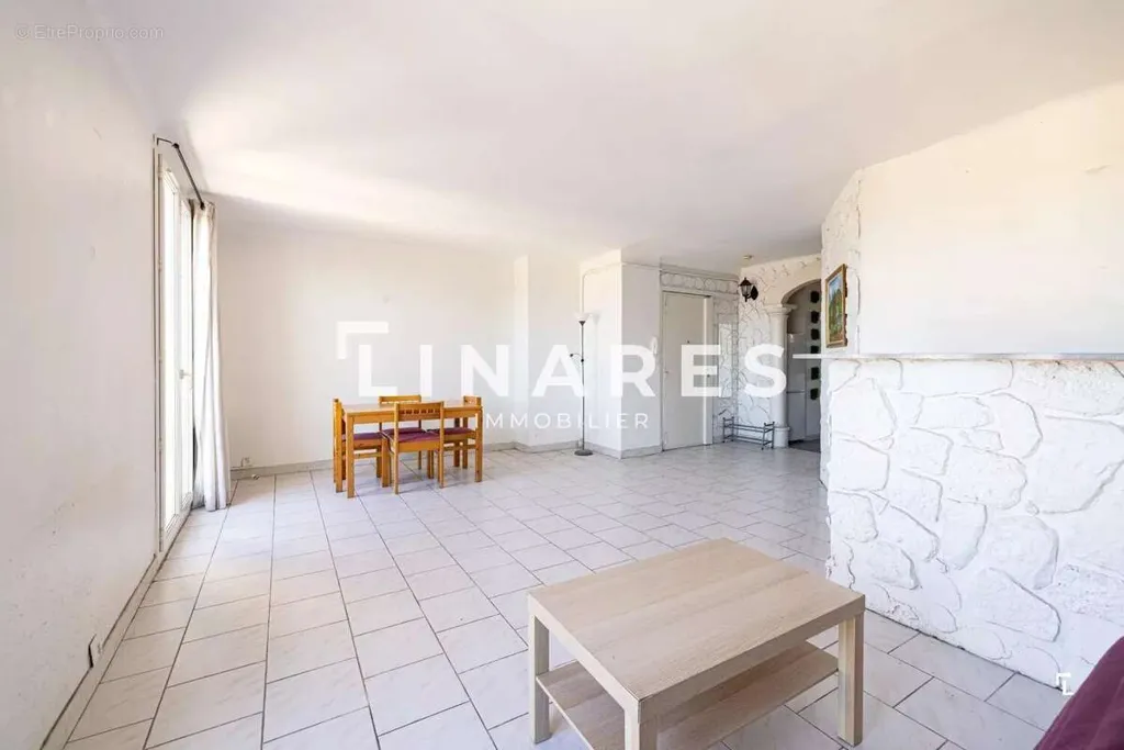 Elutuba - T2 Apartment with Balcony in Saint Just